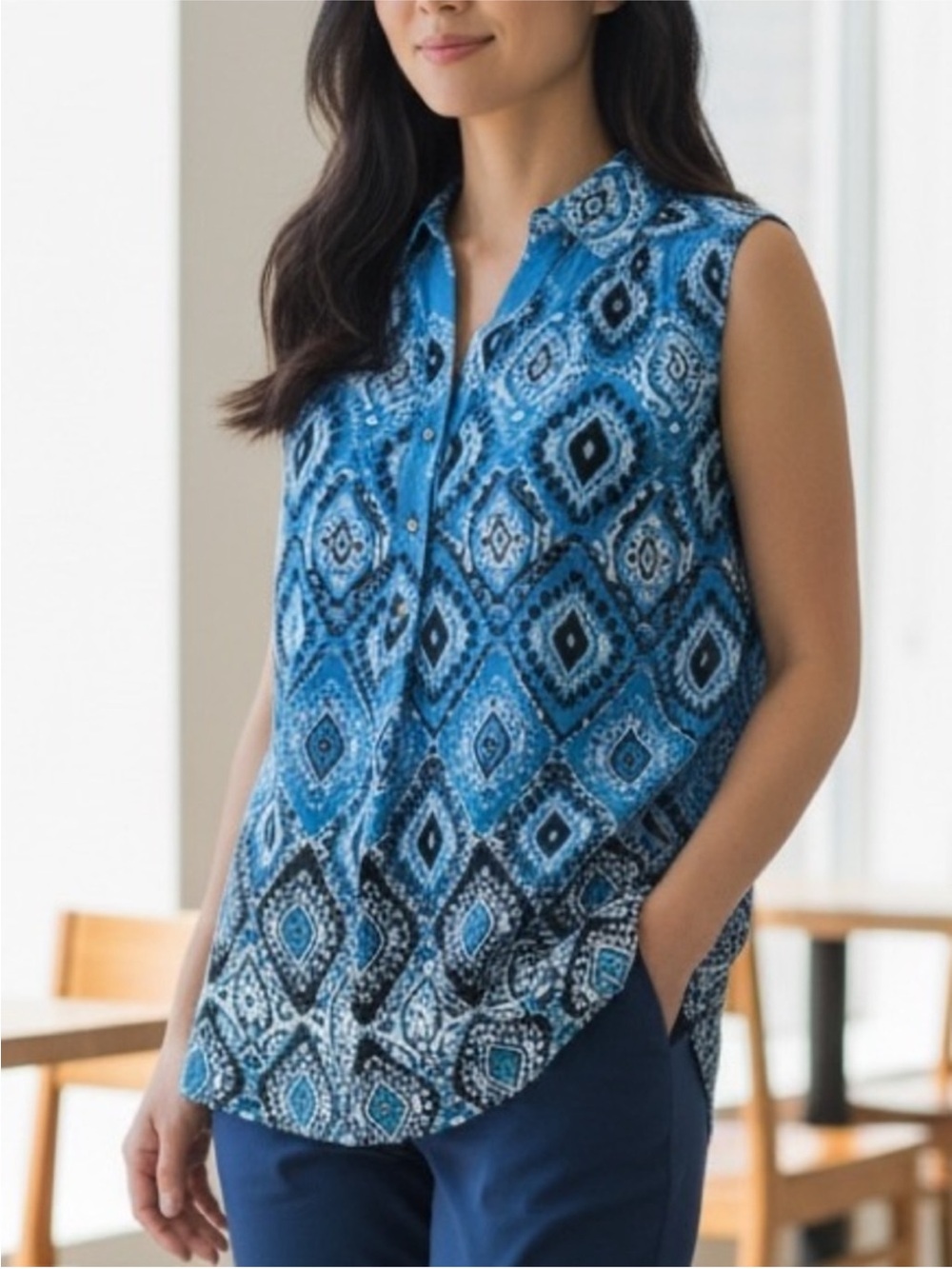 Dana Buchman Women’s Blue & Black Mosaic Sleeveless Button-Up Dress Blouse